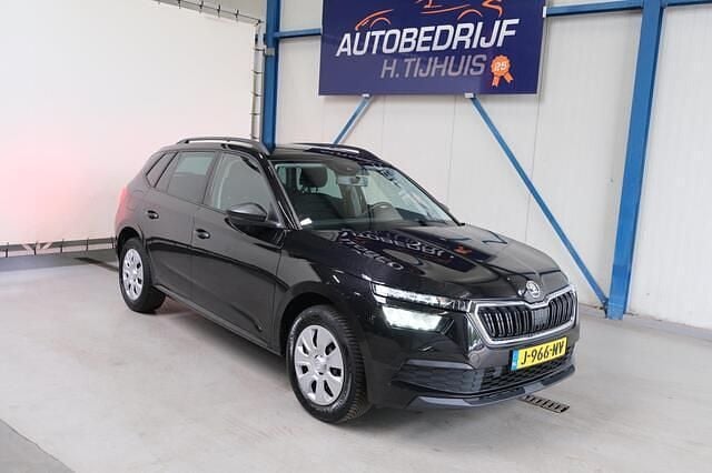Zwart Gebruikt 2020 Skoda Kamiq Active SUV | € 15.950 (Goede deal) - Afbeelding 1/4