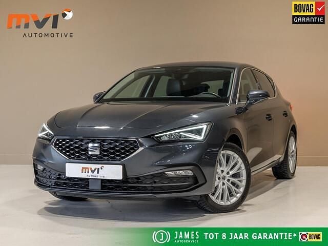 Grijs (metallic) Gebruikt 2020 Seat Leon Style Hatchback | € 17.000 (Goede deal) - Afbeelding 1/3