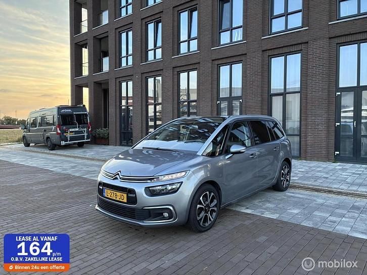 Grijs Gebruikt 2020 Citroën C4 SpaceTourer PureTech MPV | € 9.950 (Goede deal) - Afbeelding 1/4