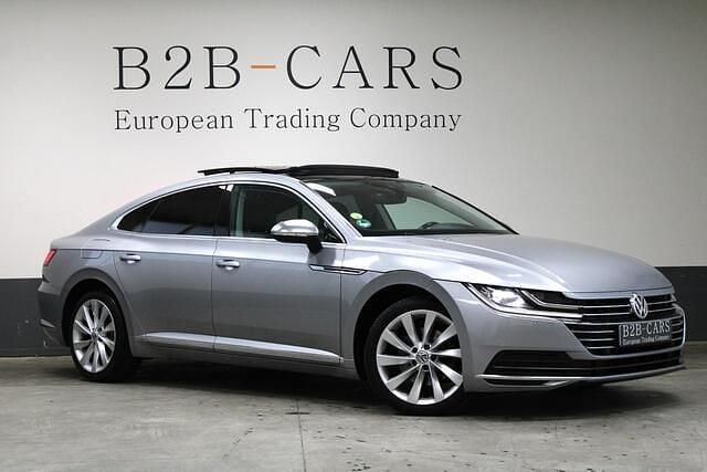 Grijs Occasion 2017 VW Arteon Elegance Hatchback | € 19.900 - Afbeelding 1/4