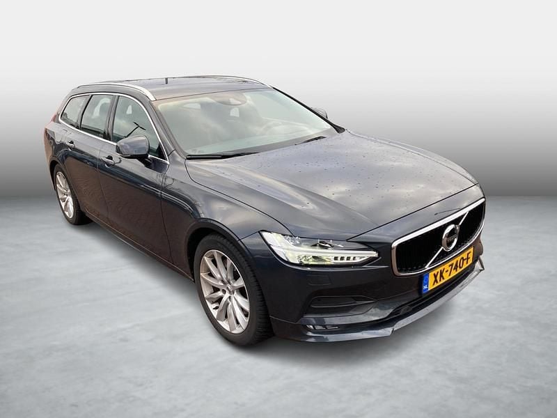 Occasion Volvo V90 Momentum 191 PK (140 kW) 2019 Grijs Stationwagen