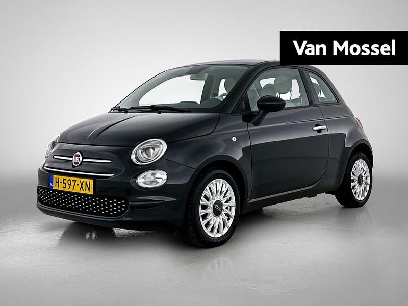 Zwart Gebruikt 2020 Fiat 500 Lounge Hatchback | € 12.440 (Eerlijke prijs) - Afbeelding 1/4