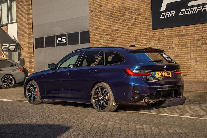 Occasion BMW 320 M Sport 2023 Blauw Stationwagen