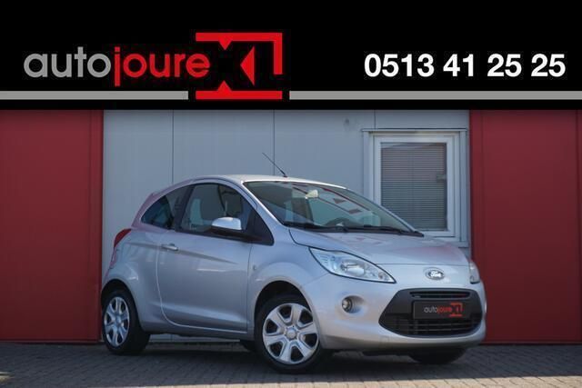 Grijs Gebruikt 2014 Ford Ka Titanium X Hatchback | € 3.950 (Eerlijke prijs) - Afbeelding 1/4