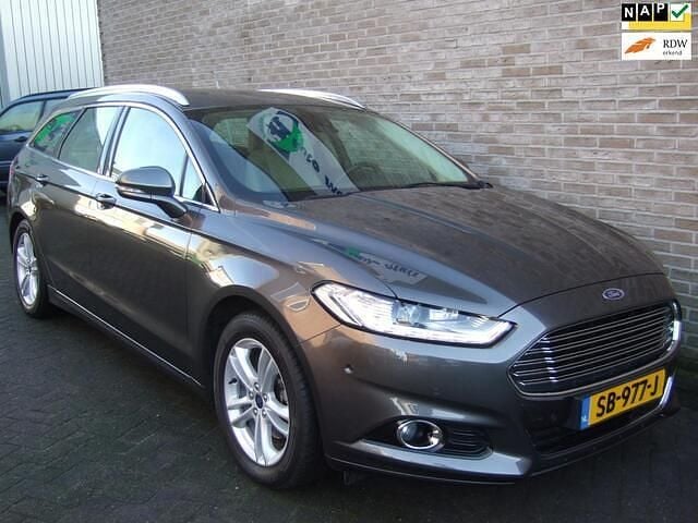 Occasion Ford Mondeo Titanium 161 PK (118 kW) 2018 Grijs (metallic) Stationwagen