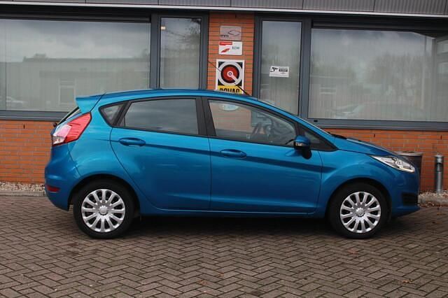 Occasion Ford Fiesta Style 80 PK (58 kW) 2015 Blauw Hatchback