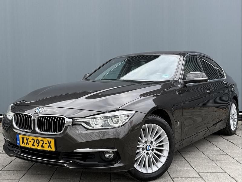 Occasion BMW 330 Executive 252 PK (185 kW) 2016 Bruin Sedan