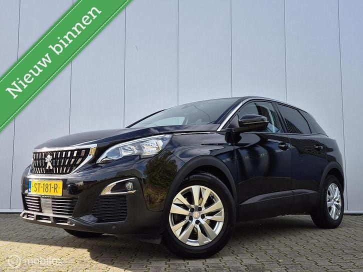 Zwart Gebruikt 2018 Peugeot 3008 Active SUV | € 14.940 (Goede deal) - Afbeelding 1/4