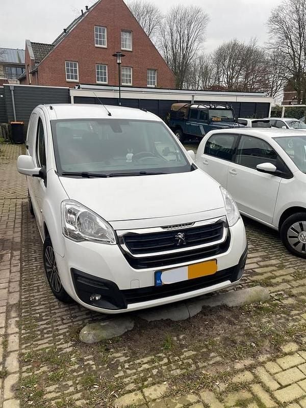 Occasion 2018 Peugeot Partner MPV | € 5.950 (Super prijs) - Afbeelding 1/4
