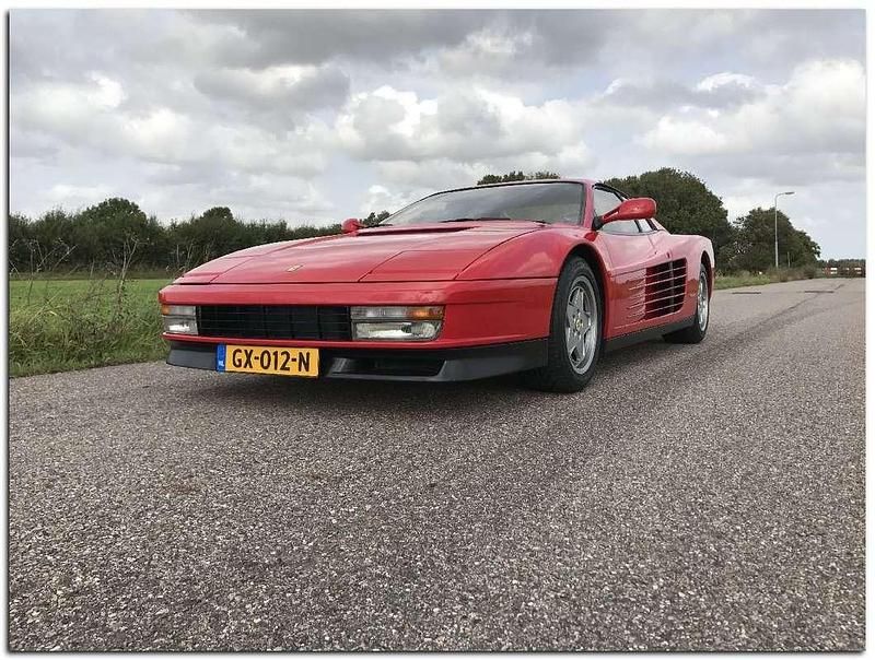 Rood Occasion 1990 Ferrari Testarossa Coupé | € 100.000 - Afbeelding 1/4