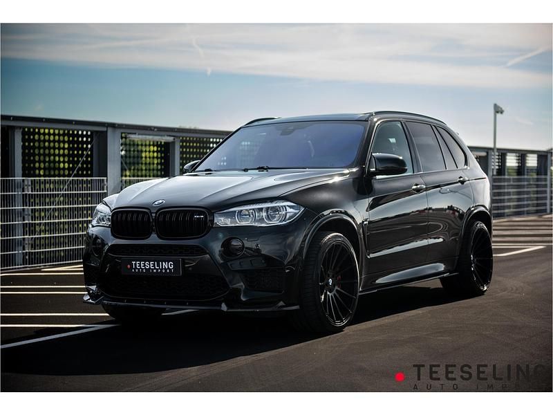 Zwart Gebruikt 2018 BMW X5 M SUV | € 69.950 (Duur) - Afbeelding 1/4