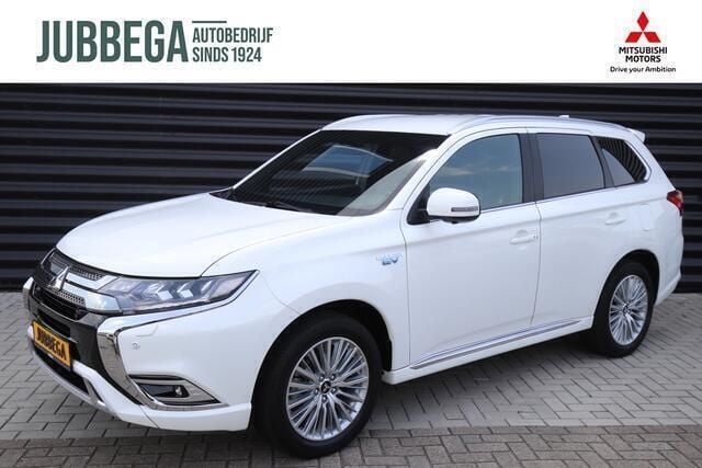 Wit Gebruikt 2021 Mitsubishi Outlander Instyle SUV | € 27.990 (Goede deal) - Afbeelding 1/4
