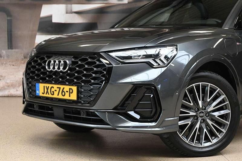 Occasion Audi Q3 Sportback 245 PK (180 kW) 2022 Grijs (metallic) SUV