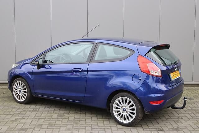 Occasion Ford Fiesta Style 65 PK (47 kW) 2015 Blauw Hatchback