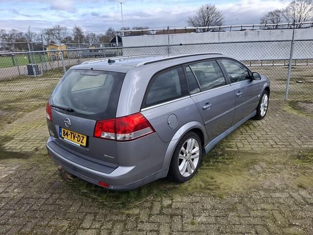 Occasion Opel Vectra Cosmo 155 PK (114 kW) 2007 Grijs (metallic) Stationwagen