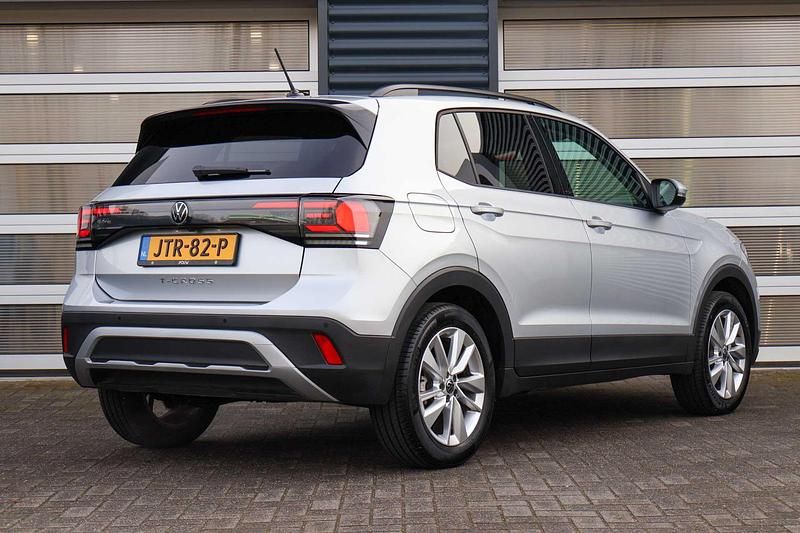 Occasion VW T-Cross Edition 116 PK (85 kW) 2025 Grijs SUV
