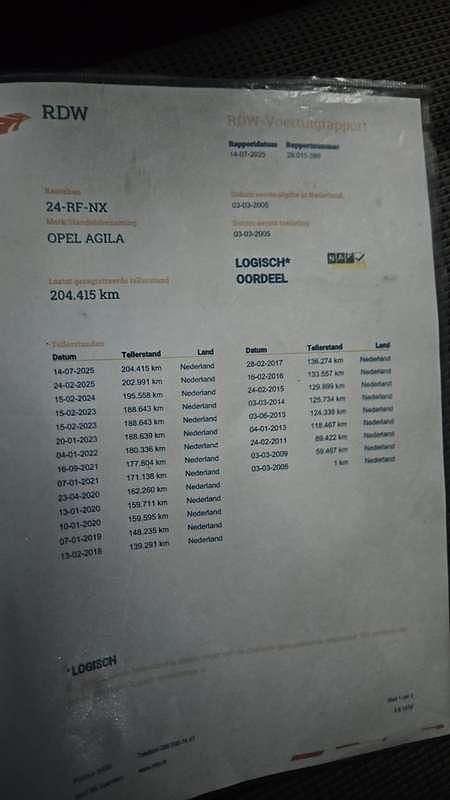 Occasion Opel Agila 80 PK (58 kW) 2005 Zilver Hatchback