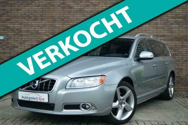Grijs Gebruikt 2010 Volvo V70 R-Design Stationwagen | € 8.950 (Duur) - Afbeelding 1/4