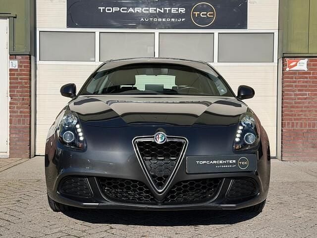 Occasion Alfa Romeo Giulietta Business 170 PK (125 kW) 2013 Grijs Hatchback