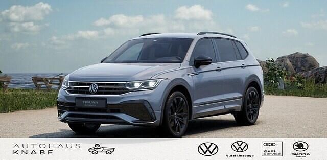 Grijs Gebruikt 2023 VW Tiguan R-line SUV | € 53.443 (Iets duurder) - Afbeelding 1/4