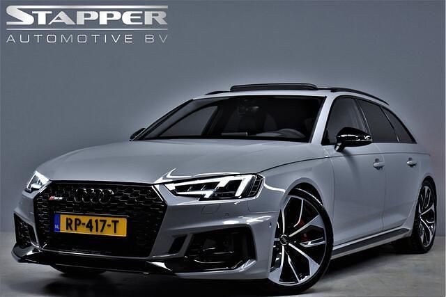 Grijs Gebruikt 2018 Audi RS4 Comfort Stationwagen | € 59.995 (Duur) - Afbeelding 1/4