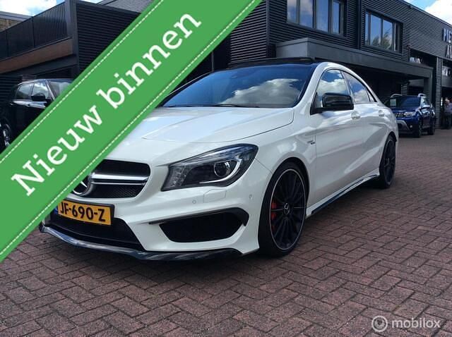 Wit Gebruikt 2014 Mercedes CLA45 AMG AMG Sedan | € 23.950 (Iets duurder) - Afbeelding 1/4