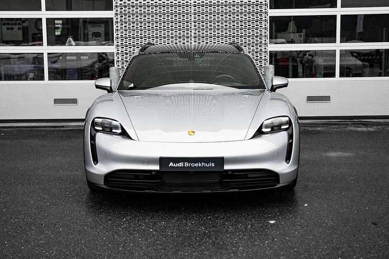 Occasion Porsche Taycan Cross Turismo 300 kW (408 PK) 2021 Grijs SUV