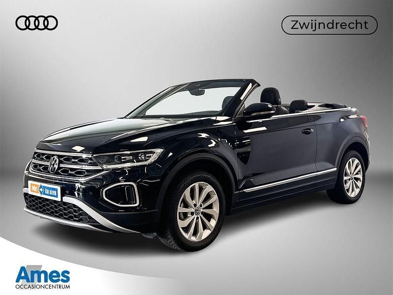 Zwart Gebruikt 2024 VW T-Roc Cabriolet Style Cabriolet | € 39.995 (Eerlijke prijs) - Afbeelding 1/3