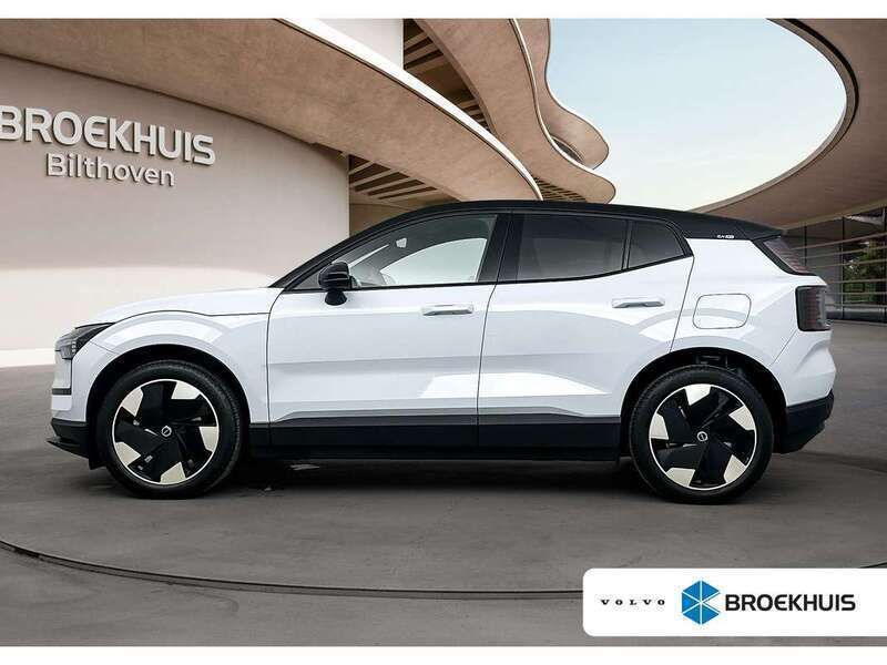 Blauw, metallic lak Gebruikt 2024 Volvo EX30 Plus SUV | € 37.900 (Eerlijke prijs) - Afbeelding 1/4