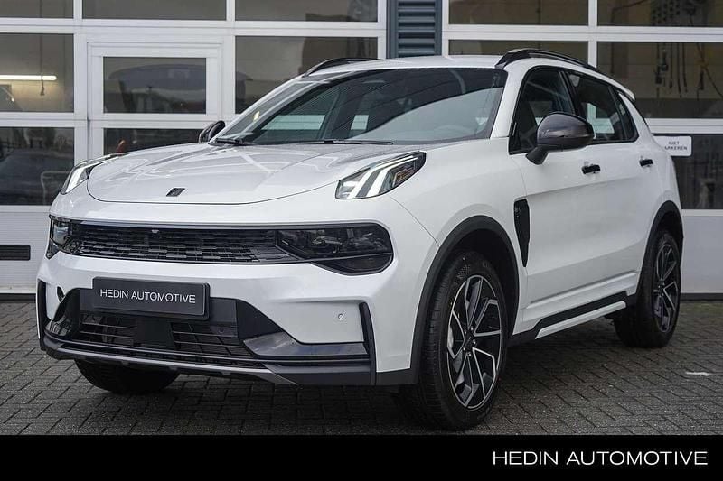 Wit Nieuw 2025 Lynk & Co 01 SUV | € 39.995 (Super prijs) - Afbeelding 1/4