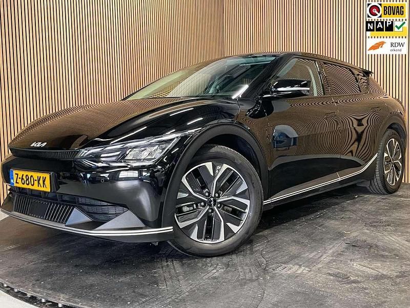 Zwart Occasion 2024 Kia EV6 Light SUV | € 28.795 (Super prijs) - Afbeelding 1/2