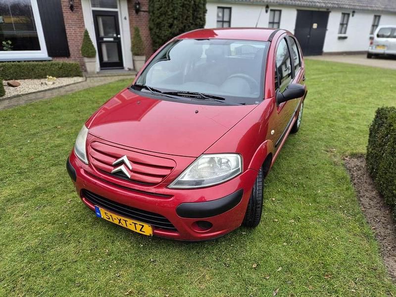 Occasion Citroën C3 60 PK (44 kW) 2006 Rood Hatchback