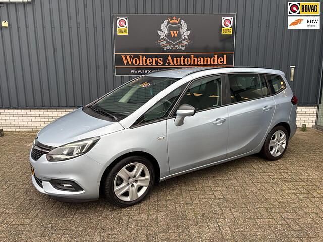 Grijs Occasion 2017 Opel Zafira Edition MPV | € 12.950 (Eerlijke prijs) - Afbeelding 1/4