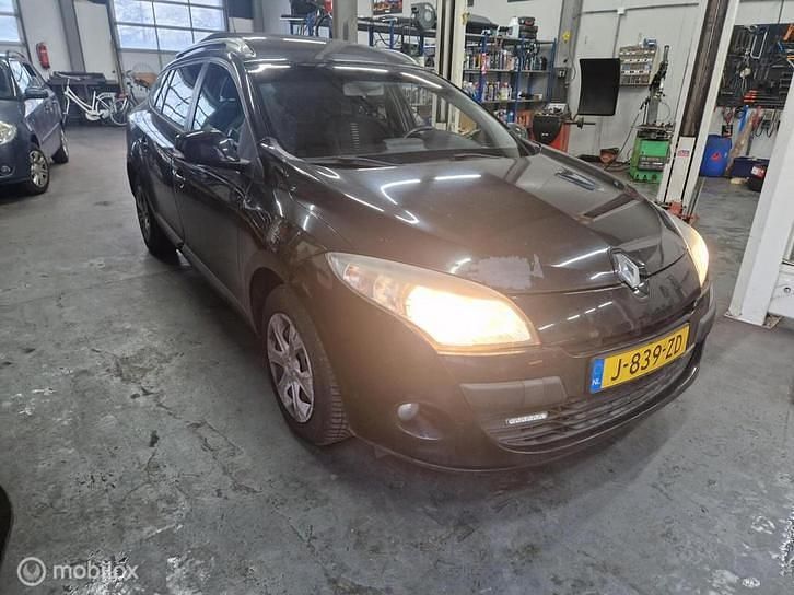 Occasion Renault Mégane III Expression 90 PK (66 kW) 2010 Stationwagen