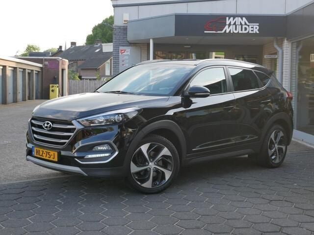 Zwart Gebruikt 2018 Hyundai Tucson Comfort SUV | € 21.950 (Eerlijke prijs) - Afbeelding 1/4