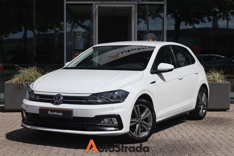 Wit Gebruikt 2020 VW Polo R-line Hatchback | € 15.750 (Eerlijke prijs) - Afbeelding 1/4