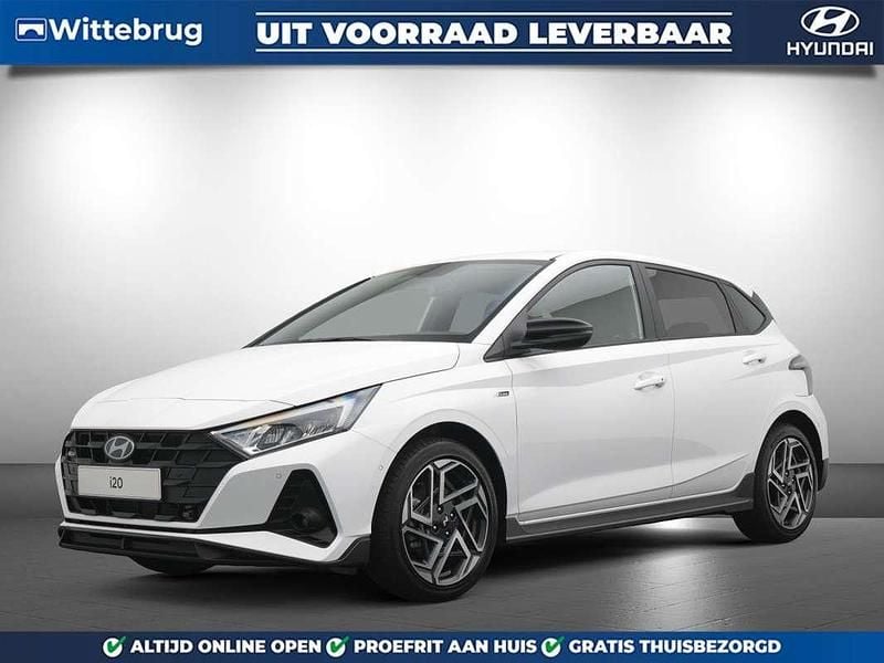 Wit Nieuw 2025 Hyundai i20 N Line Hatchback | € 29.925 (Eerlijke prijs) - Afbeelding 1/3