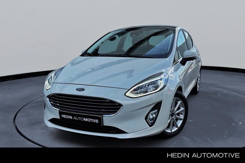 Wit Gebruikt 2020 Ford Fiesta Titanium Hatchback | € 15.445 (Eerlijke prijs) - Afbeelding 1/4