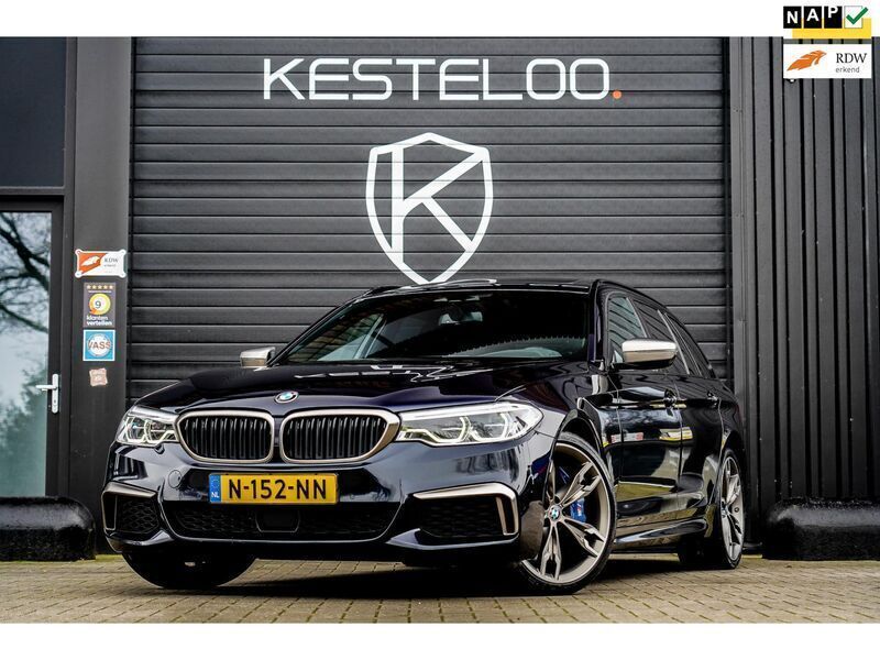 Zwart Gebruikt 2018 BMW M550 Sport Line Sedan | € 29.995 (Goede deal) - Afbeelding 1/3