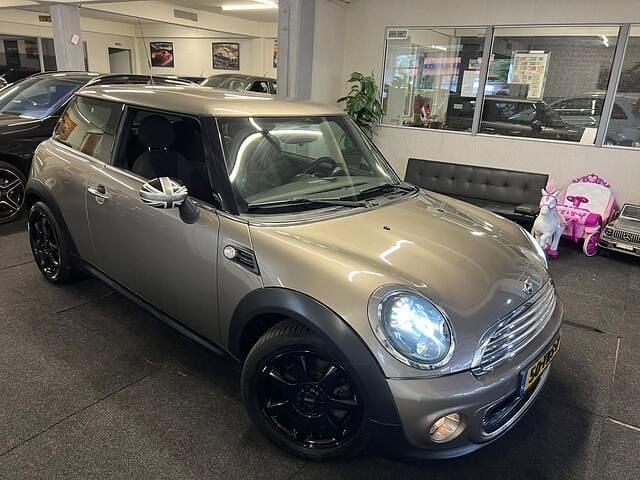 Grijs Gebruikt 2012 Mini Cooper Hatchback | € 4.995 (Eerlijke prijs) - Afbeelding 1/4