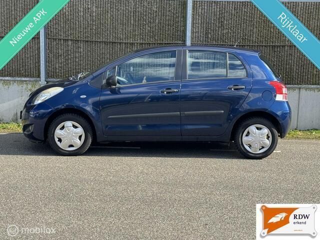 Occasion Toyota Yaris Cool 69 PK (50 kW) 2011 Blauw Hatchback