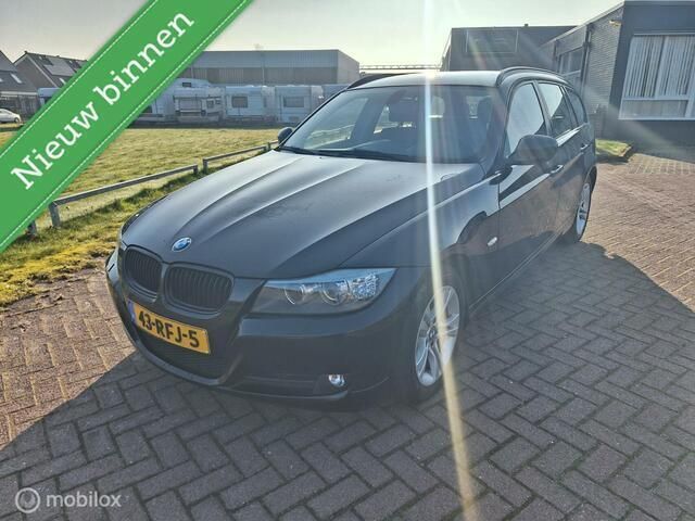 Occasion BMW 318 136 PK (100 kW) 2011 Zwart Stationwagen
