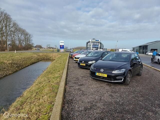 Occasion VW e-Golf 100 kW (136 PK) 2019 Zwart Hatchback