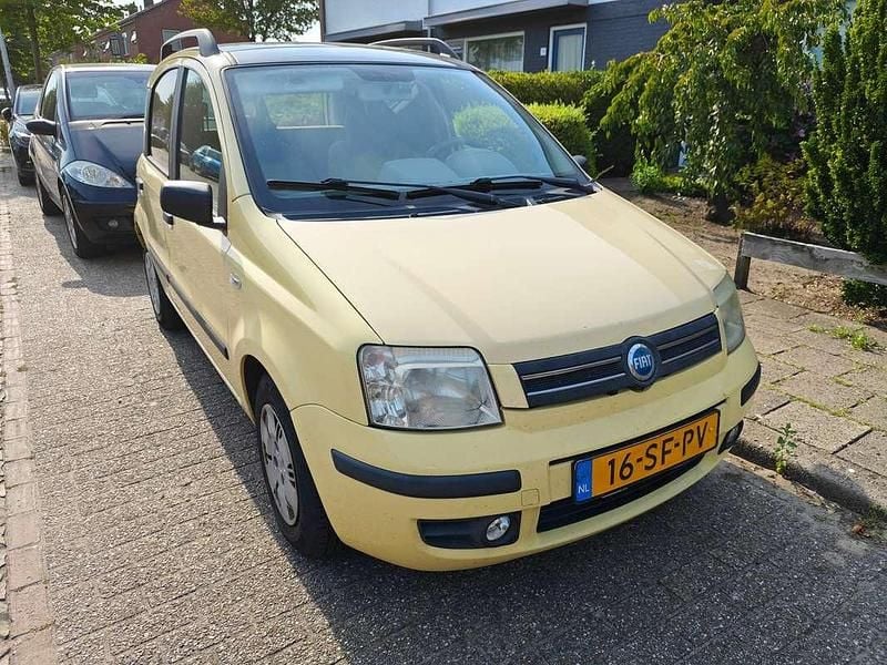 Geel Gebruikt 2005 Fiat Panda Hatchback | € 1.950 (Eerlijke prijs) - Afbeelding 1/4