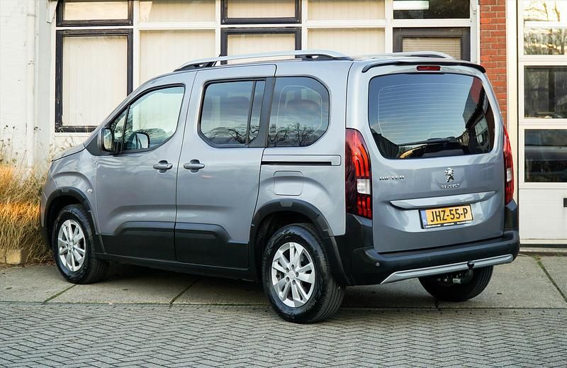 Occasion Peugeot Rifter Allure 131 PK (96 kW) 2020 Grijs MPV