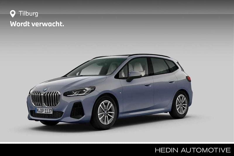 Grijs, metallic lak Gebruikt 2022 BMW 220 Active Tourer Comfort Edition MPV | € 35.880 (Super prijs) - Afbeelding 1/2