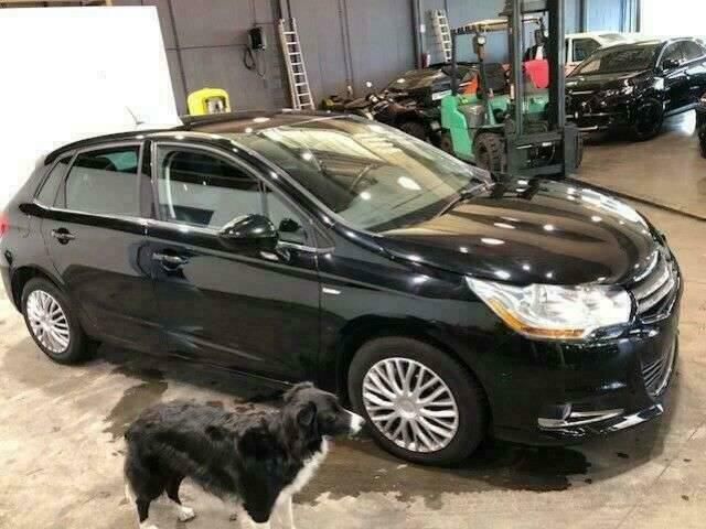 Zwart Gebruikt 2014 Citroën C4 Sedan | € 4.200 (Super prijs) - Afbeelding 1/4