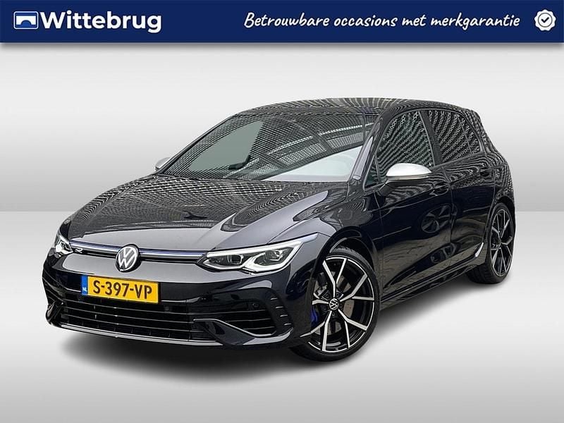 Zwart Occasion 2023 VW Golf VIII R Hatchback | € 49.950 (Super prijs) - Afbeelding 1/3