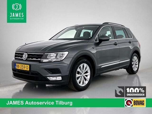 Grijs Gebruikt 2017 VW Tiguan Comfortline SUV | € 19.745 (Goede deal) - Afbeelding 1/3