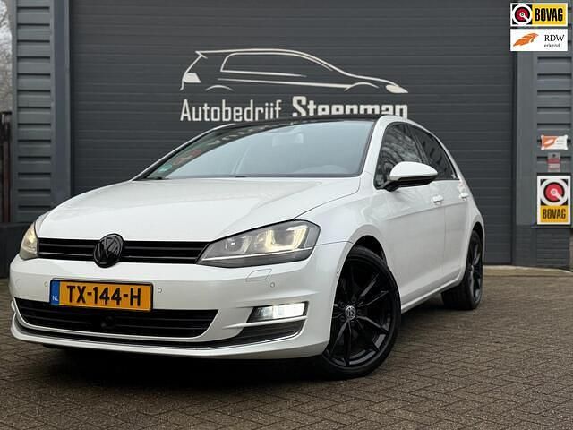 Wit Gebruikt 2013 VW Golf VII Highline Hatchback | € 11.950 (Eerlijke prijs) - Afbeelding 1/4